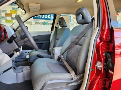 2009 Chrysler PT Cruiser — interior view