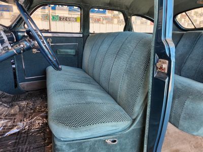 1947 Chrysler New Yorker — interior view