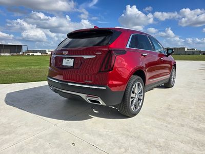 2026 Cadillac XT5 — detail view