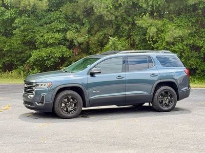 2020 GMC Acadia — side profile view