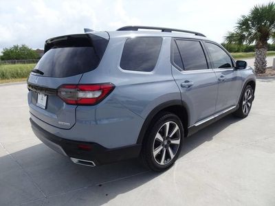 2025 Honda Pilot — interior view