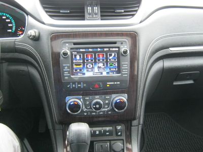 2017 Chevrolet Traverse — detail view