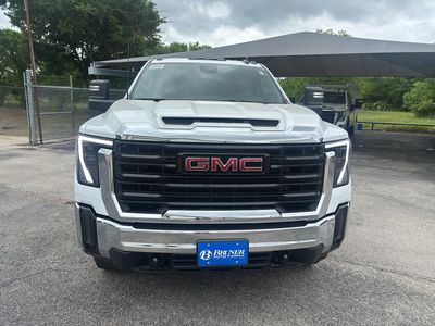 2026 GMC Sierra 3500 HD Chassis Cab — side profile view