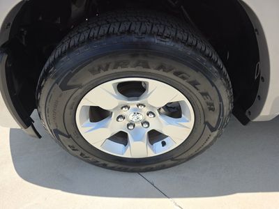 2025 RAM 1500 — detail view