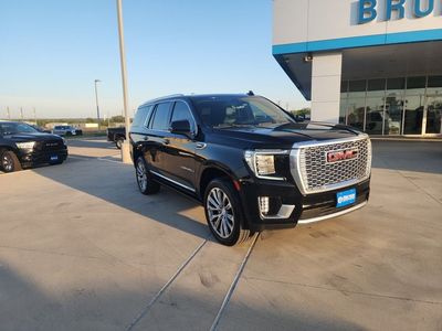 2022 GMC Yukon — rear three-quarter view