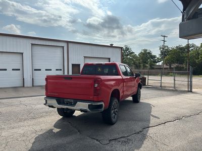 2019 Chevrolet Silverado 1500 — interior view