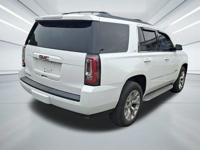 2015 GMC Yukon — interior view