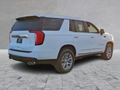 2023 GMC Yukon — detail view