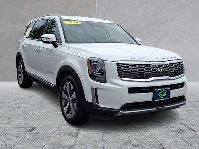 2020 Kia Telluride — rear three-quarter view
