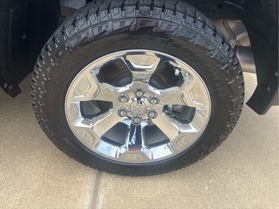 2022 RAM 1500 — detail view