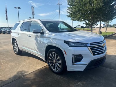 2023 Chevrolet Traverse — rear three-quarter view