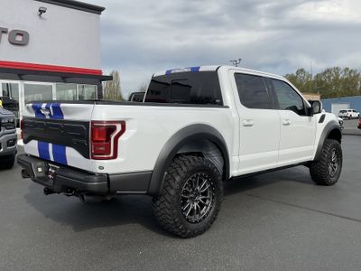 2017 Ford F-150 — detail view