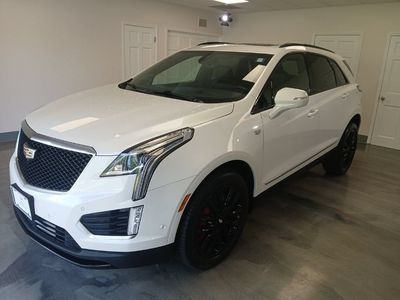 2022 Cadillac XT5 — interior view