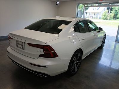 2021 Volvo S60 — side profile view
