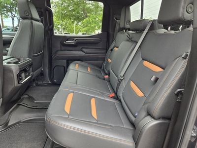 2025 GMC Sierra 1500 — detail view
