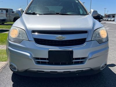 2013 Chevrolet Captiva — rear three-quarter view