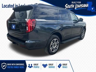 2025 Ford Expedition — detail view