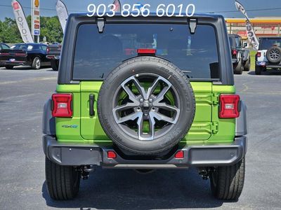 2025 Jeep Wrangler — detail view