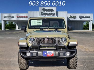 2026 Jeep Gladiator — side profile view