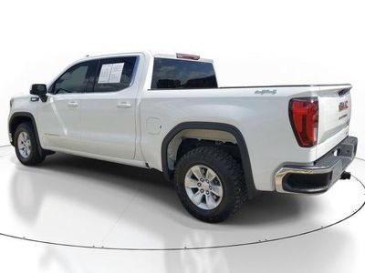 2023 GMC Sierra 1500 — interior view