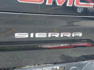 2023 GMC Sierra 1500 — detail view