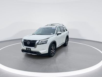 2024 Nissan Pathfinder — side profile view