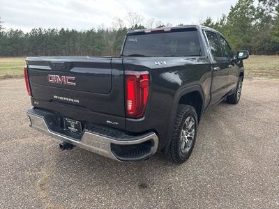2025 GMC Sierra 1500 — rear three-quarter view