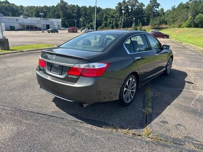 2015 Honda Accord — rear three-quarter view