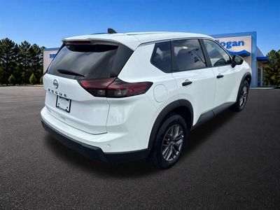 2024 Nissan Rogue — detail view