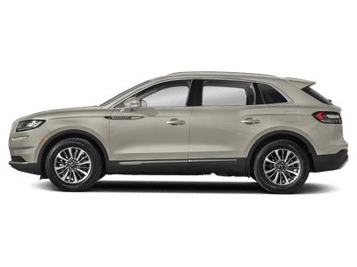 2022 Lincoln Nautilus — rear three-quarter view