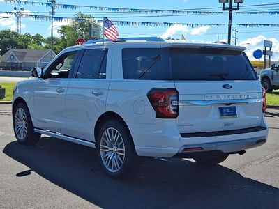 2022 Ford Expedition — interior view