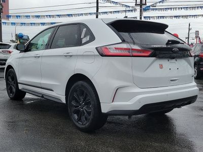 2024 Ford Edge — rear three-quarter view