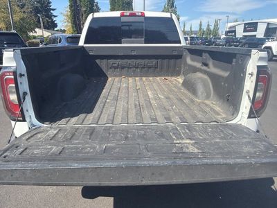 2017 GMC Sierra 1500 — detail view