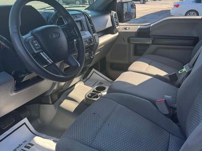 2016 Ford F-150 — interior view