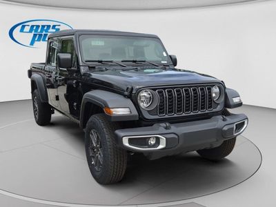 2026 Jeep Gladiator — rear three-quarter view
