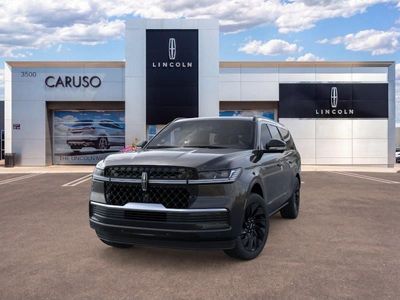 2026 Lincoln Navigator L — side profile view