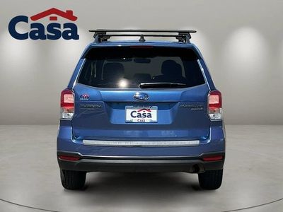 2017 Subaru Forester — detail view