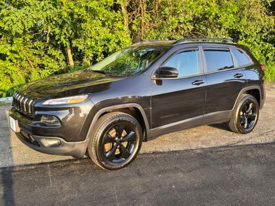 2016 Jeep Cherokee — side profile view