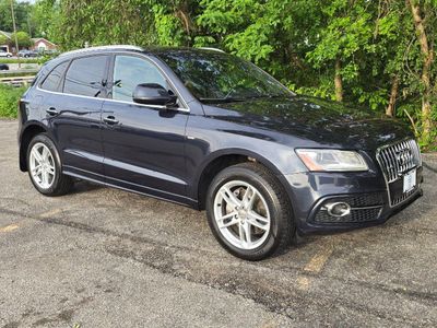 2017 Audi Q5 — rear three-quarter view