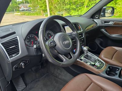 2017 Audi Q5 — detail view