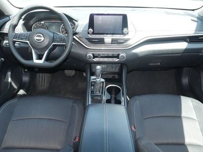 2024 Nissan Altima — detail view