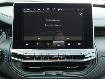 2025 Jeep Compass — detail view