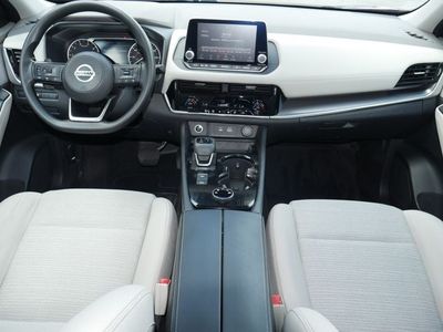 2021 Nissan Rogue — detail view