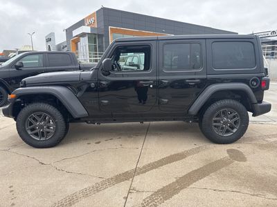 2025 Jeep Wrangler — side profile view