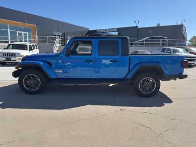 2021 Jeep Gladiator — side profile view