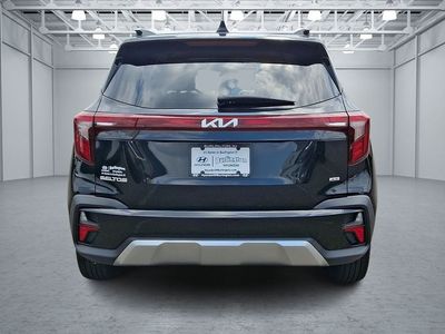 2024 Kia Seltos — detail view