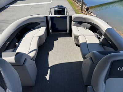 2025 Barletta Aria A22QC - Photo 9