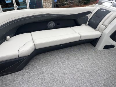 2026 Barletta Cabrio C24Q - Photo 17