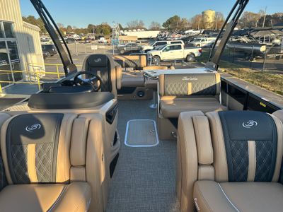 2026 Barletta Lusso L25UE — detail view