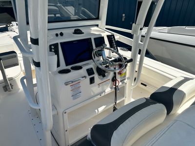 2022 Robalo 246 Cayman SD - Photo 15